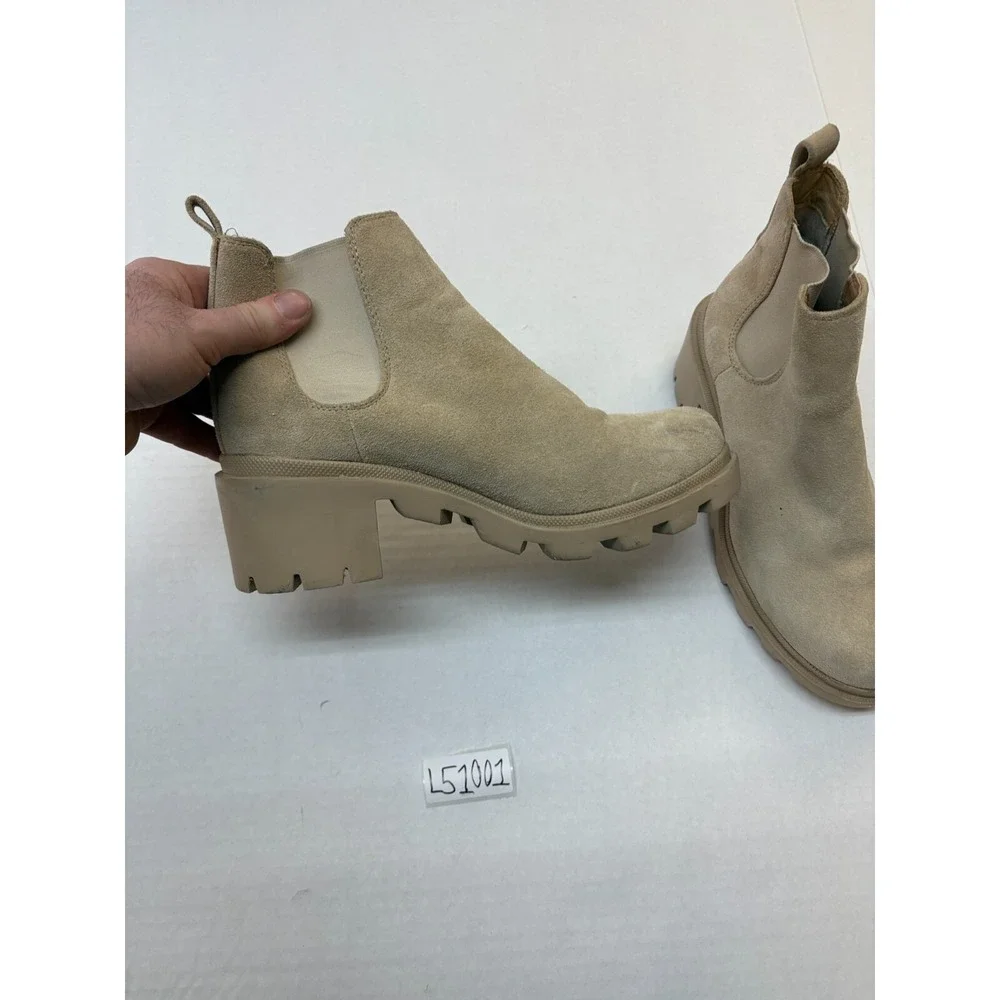 Steve Madden Boots Women's size 9M Tan Suede‎ Lug Sole Sand